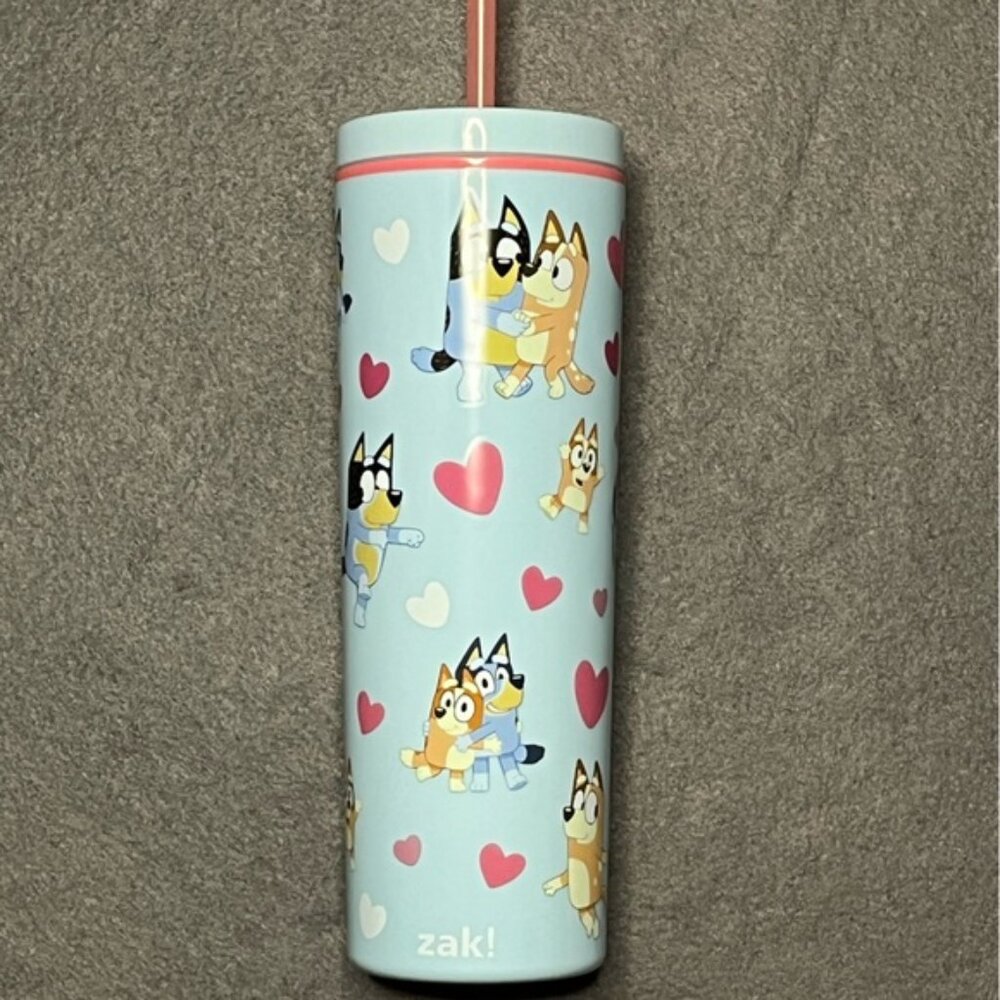 NWT Zak! 23oz tumbler Bluey hearts Valentines Cup